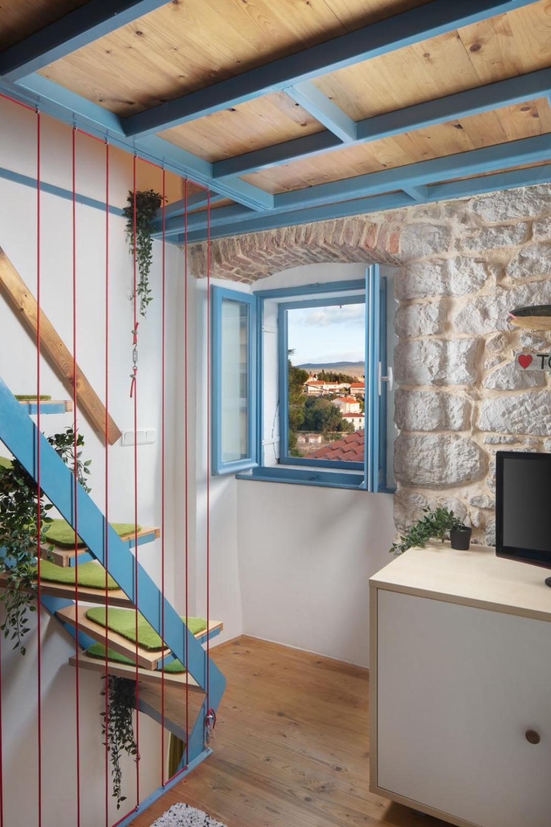 Apartment Stone House Krk クルク エクステリア 写真
